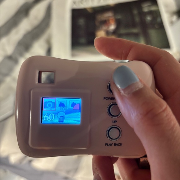 Juicy couture pink digital camera - Picture 9 of 9